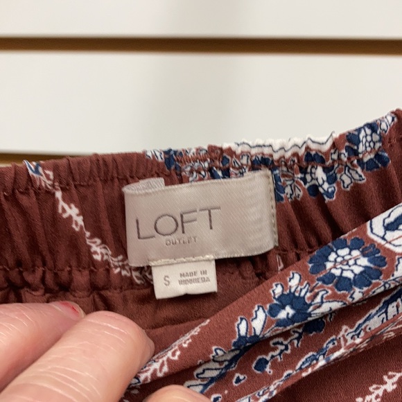 LOFT SKIRT Brown Floral Pattern (Small) - Picture 4 of 7